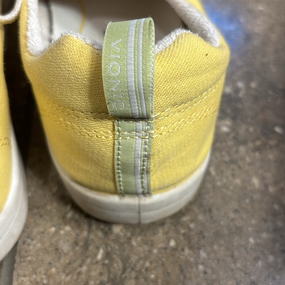 Vionic beach sneakers, yellow, 8 - Picture 12 of 12